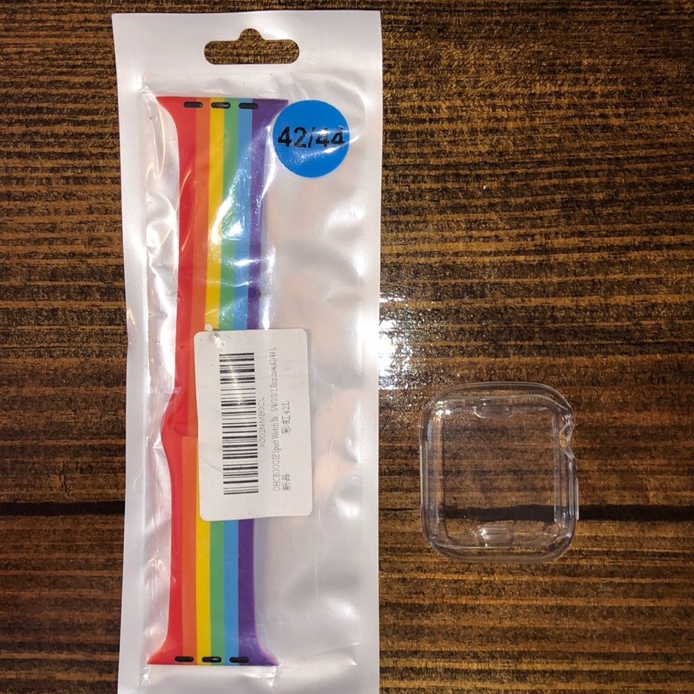 NWT Apple Watch Band w/ Clear Screen Protector